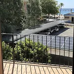 291 Isard 2 4 Apto Junto A La Playa Apartment *